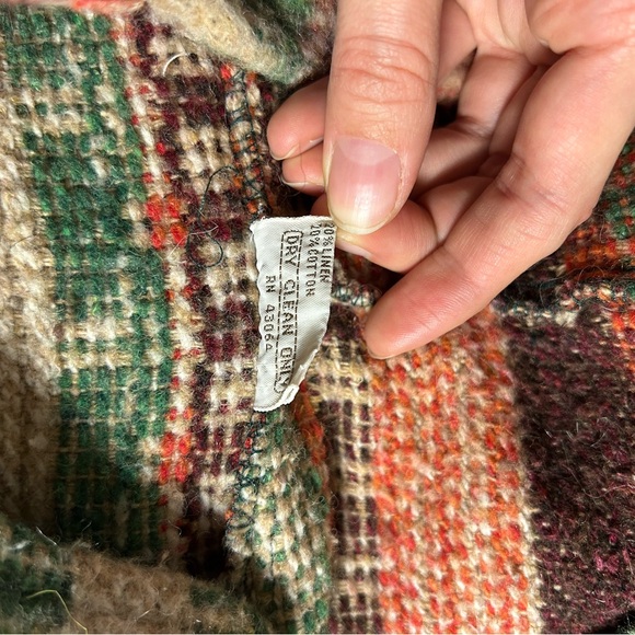 Vintage Wool Blend Poncho - Picture 4 of 5